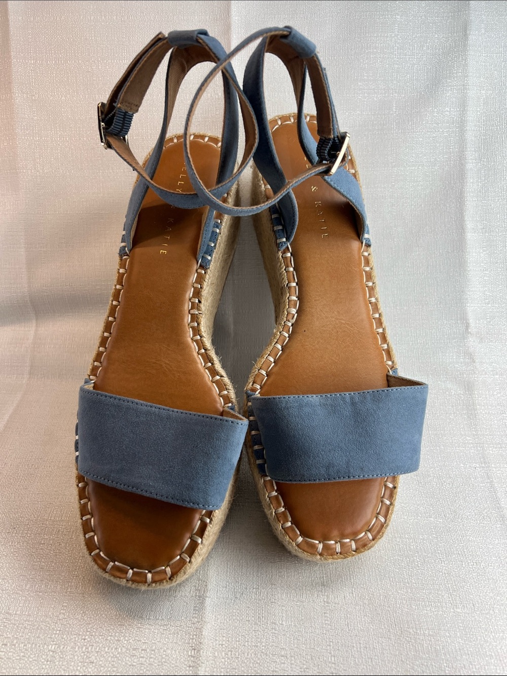 KELLI & KATIE, beautiful wedge sandals, with a sweet blue and contrast stitching